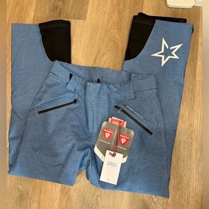 NWT Perfect moment men’s CHAMONIX ski pant in light denim